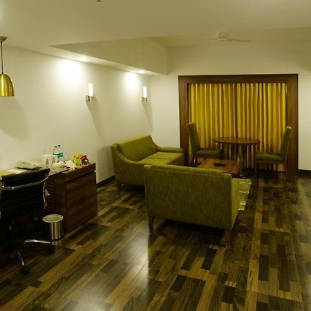 Lemon Tree Hotel Coimbatore Eksteriør billede